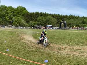 VMCF Saint-Trond : Un super week-end pour Mika Keutgens et Florian Hellebrandt en Junior 85cc