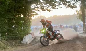 Le Calaminia Moto Club dans le sable de l’Enduropale du Touquet.