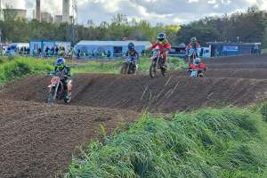 Ronny Fryns et Jannik Hansen sur le podium des 4h de Kleinhau
