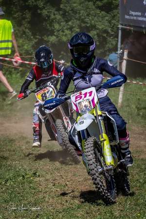 VMCF Saint-Trond : Un super week-end pour Mika Keutgens et Florian Hellebrandt en Junior 85cc