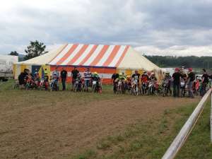 MXGP : Une histoire de potes à Matterley Basin