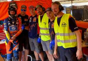 Le Calaminia Moto Club dans le sable de l’Enduropale du Touquet.