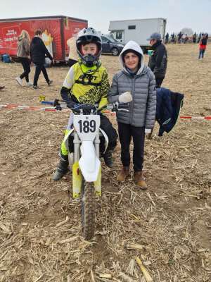 Der Calaminia Moto Club im Sand des Enduropale du Touquet.