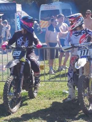 VMCF Saint-Trond : Un super week-end pour Mika Keutgens et Florian Hellebrandt en Junior 85cc