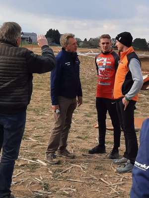 Ronny Fryns und Jannik Hansen auf dem Podium des 4 st. von KleinHau