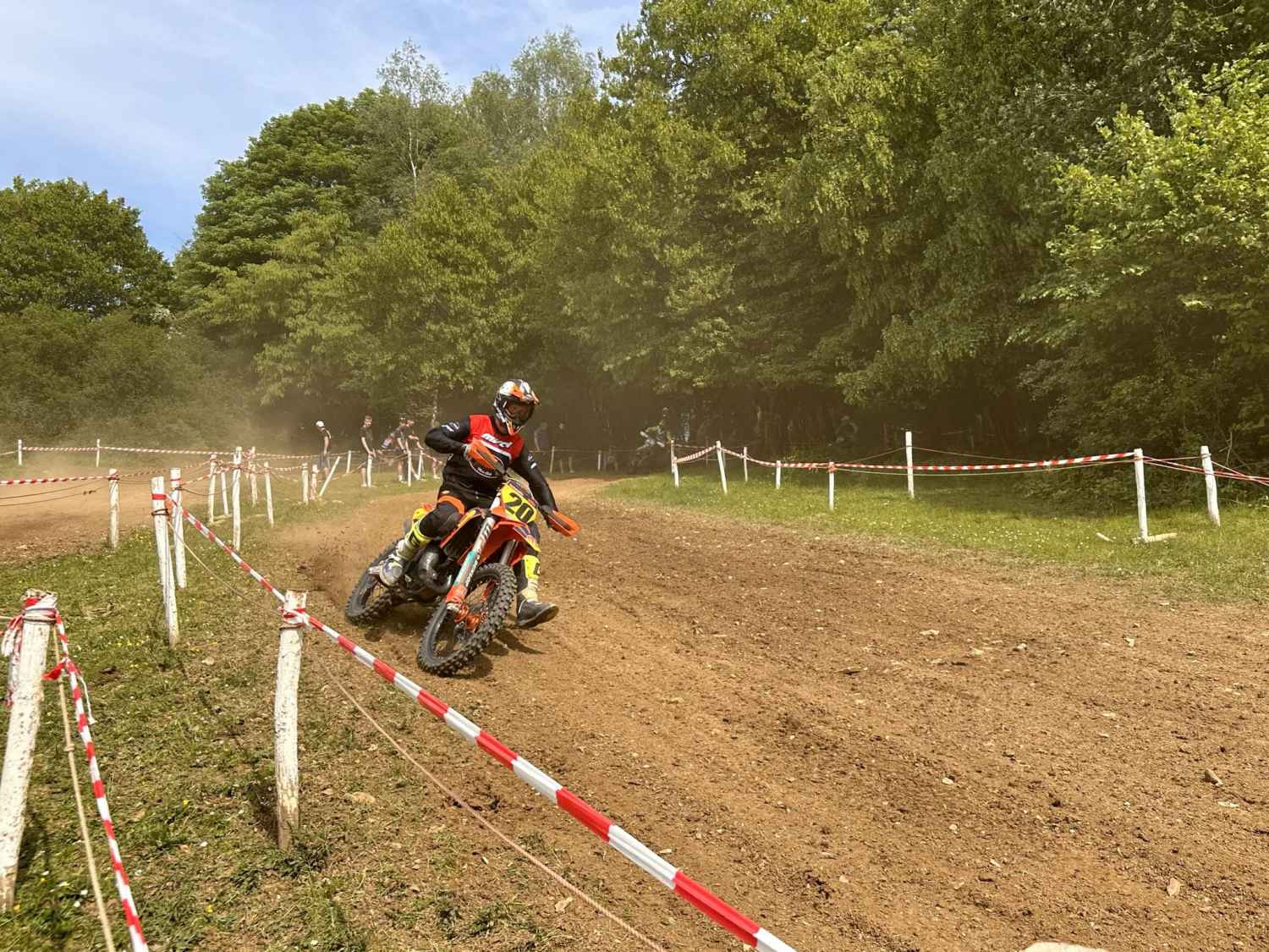 Cédric Cremer atomise la concurrence au Motocross de Moresnet